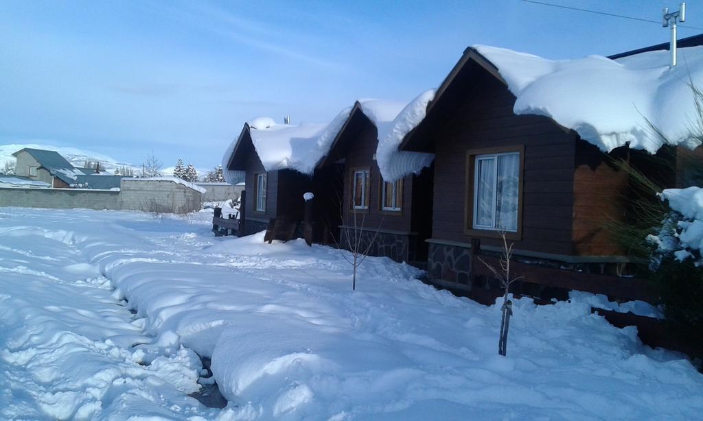 Cabanas Costa Del Percy เตรเวลิน ภายนอก รูปภาพ